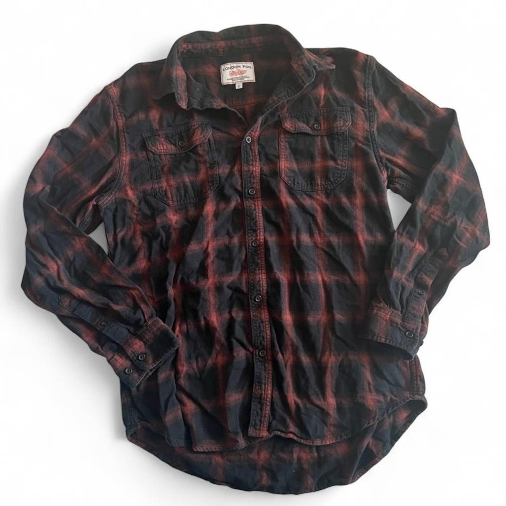 London Fog Black & Red Plaid Button-Down Shirt